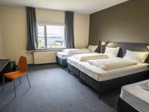 Vierbettzimmer im Familienhotel in Keflavik