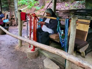 Unterwegs in einem Dorf der Cherokee, USA