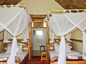 Uganda Bwindi Restcamp Betten