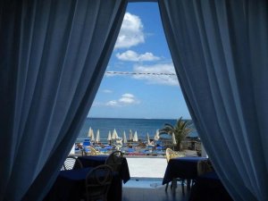 Ausblick auf Terrasse in Giardini Naxos