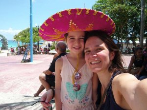 Mutter und Tochter in Mexiko