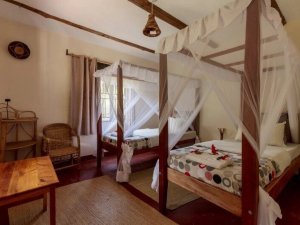 Uganda Bwindi Lodge