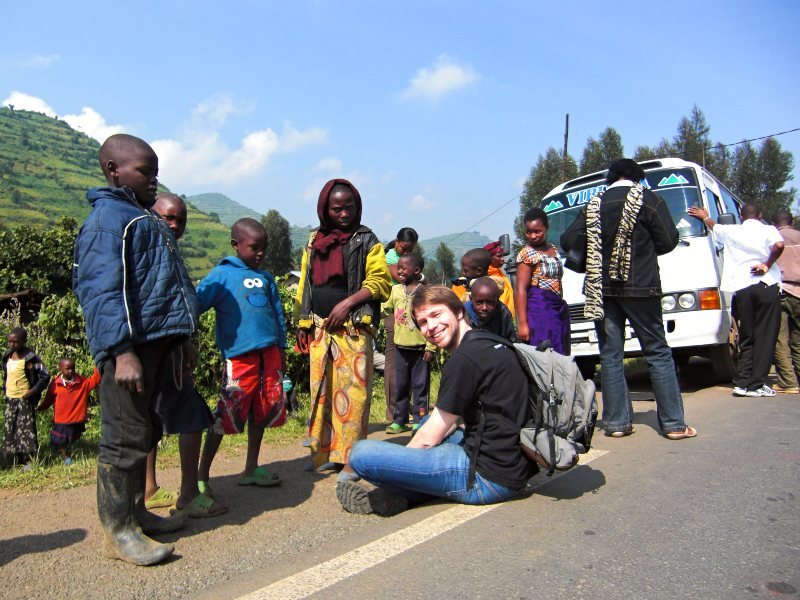 Uganda lokale Bevölkerung auf der Fahrt treffen