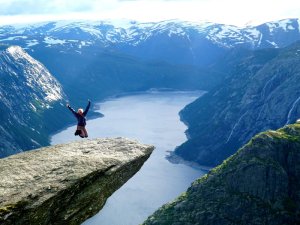 Norwegen - Trolltunga Hardangerfjord