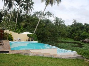 Hotelpool in Kota Bharu