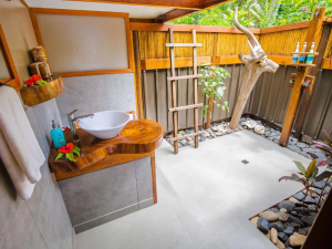 Badezimmer Outdoor auf Yasawa