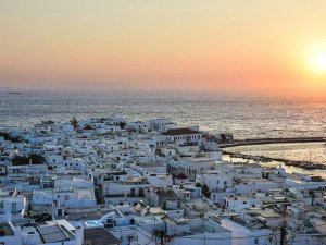 Griechische Inseln mit Kindern im Urlaub erleben