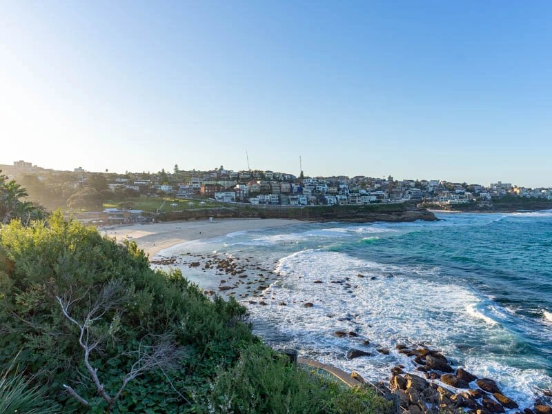 Strand in Sydney, Australien bei Sonnenuntergang