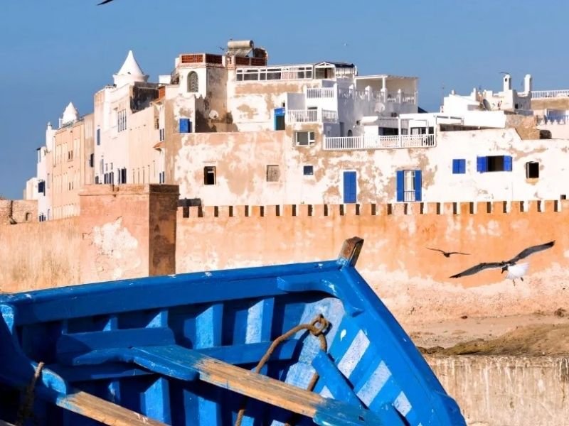 Blaues Boot in Essaouira in Marokko