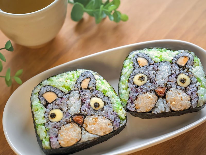 Sushi mit Hundedeko