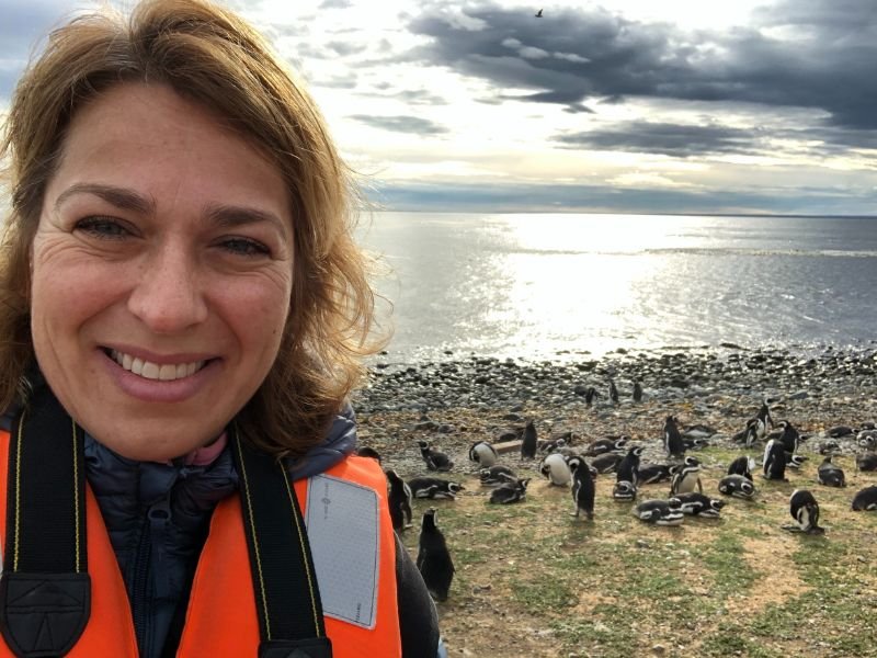 Frau auf der Pinguininsel
