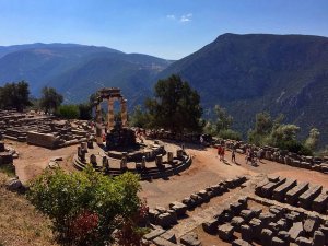 Delphi Reisen Aussicht