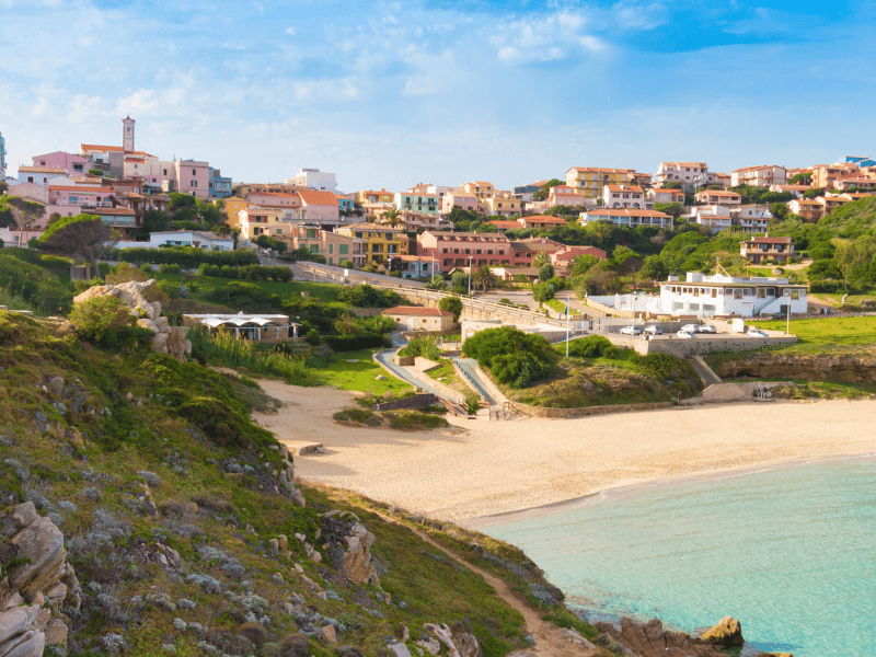 Küste von Santa Teresa auf Sardinien