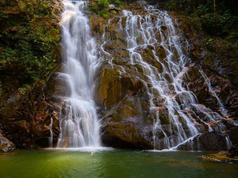 Wasserfall in Endau Rompin in Malaysia