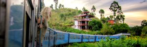 Zugfahrt durch das Hochland bei Nuwara Eliya