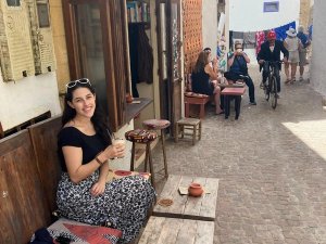 Gemütliches Café in Essaouira, Marokko