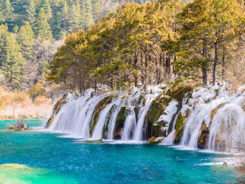 Wasserfall im Jiuzhaigou Nationalpark