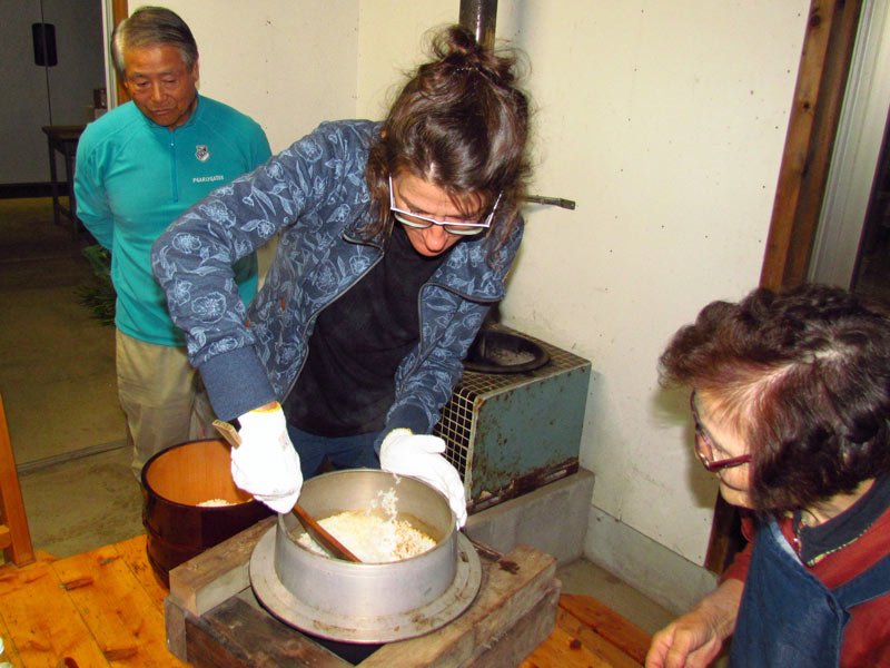 Kochen in einem Homestay am Mount Fuji