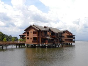 Ansicht einer Wasservilla in Bukit Merah