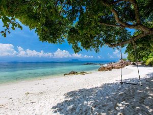 Schaukel am Strand von Koh Yao Yai